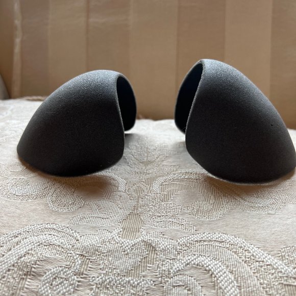 Natural Shoulder Pads in Charcoal NWT - Picture 8 of 13